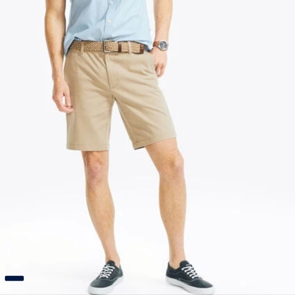 Nautica Vintage Loose Fit Men's Khaki Pocket Shorts